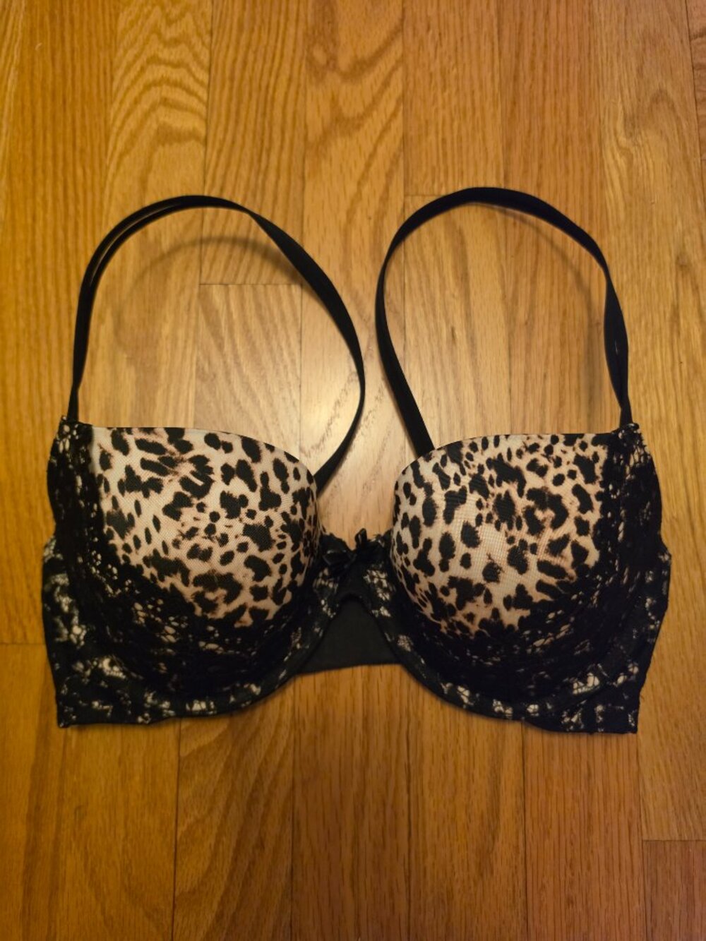 Victoria Secret Leopard Print Lacey Padded Bra